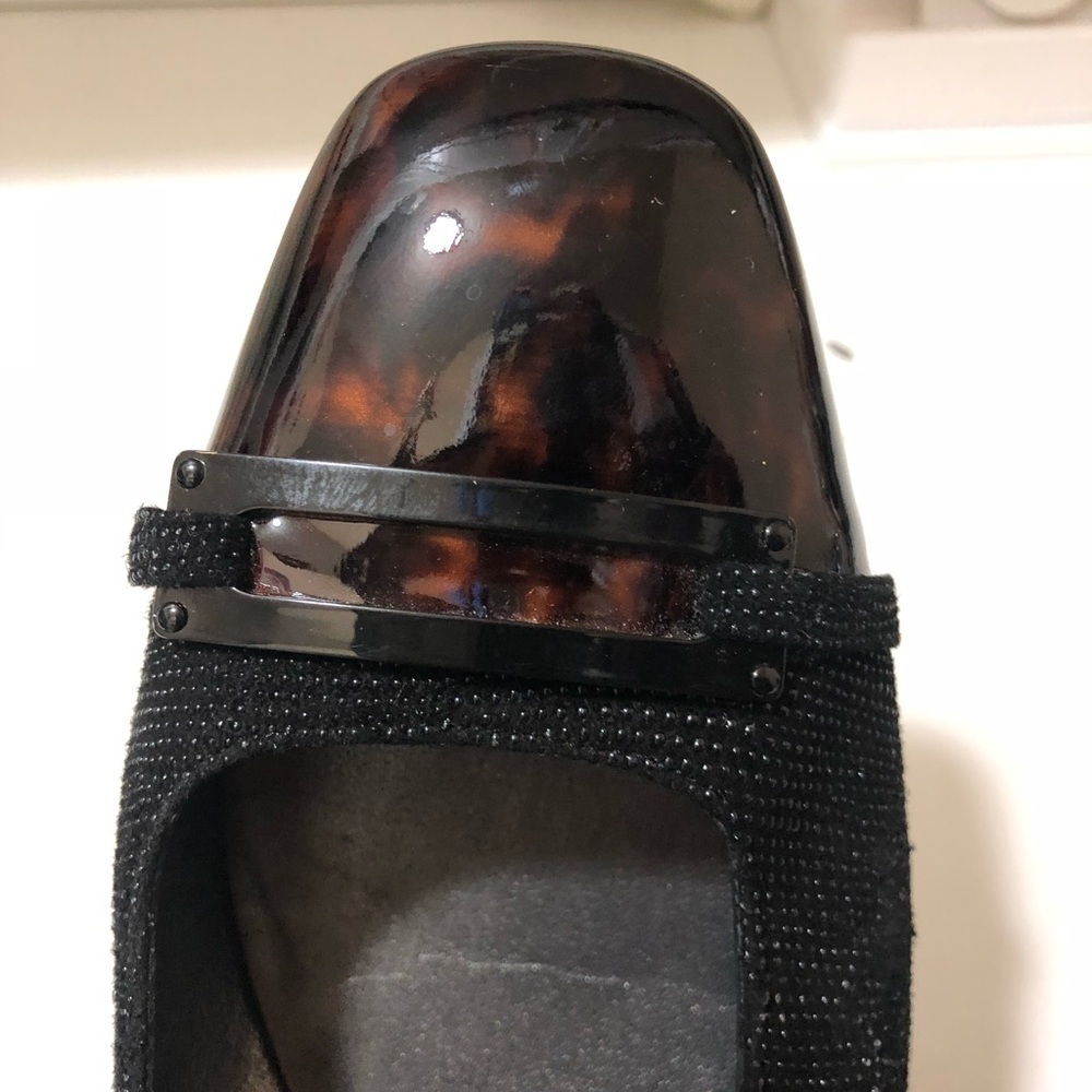Stuart Weitzman - Picture 6 of 8